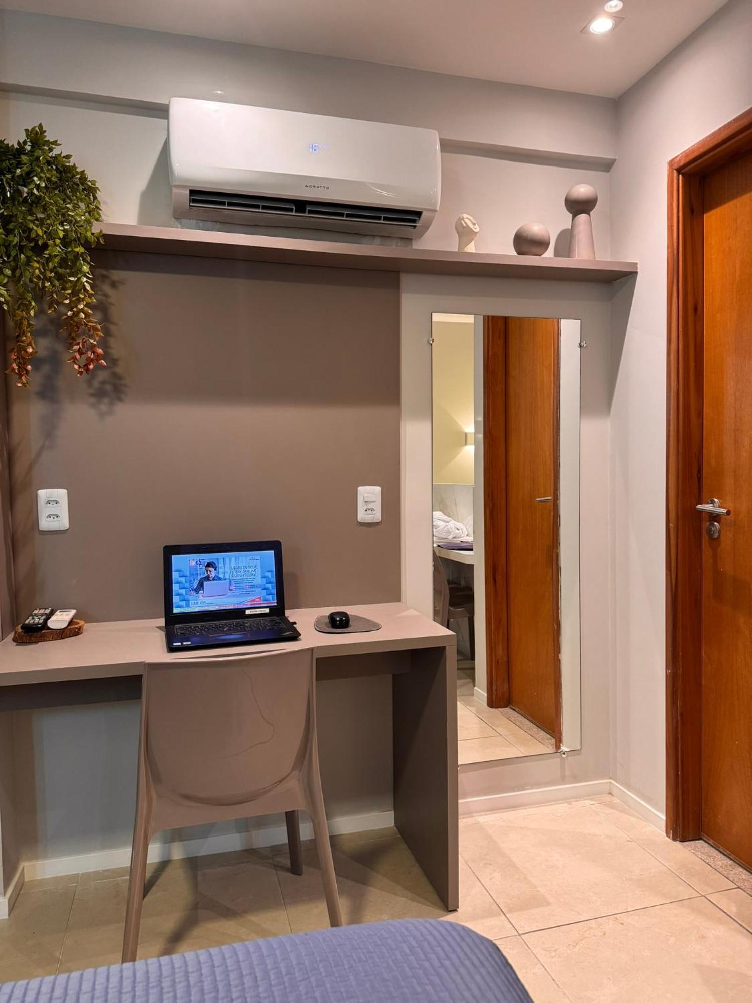 Flat Localizado A 200M Shopping Recife, Bem Perto Da Praia De Boa Viagem E Com Wi-Fi 400Mbps المظهر الخارجي الصورة